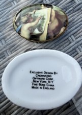 Crownford Giftware Co NY Cherub Design Oval Trinket Pill Box Bone China