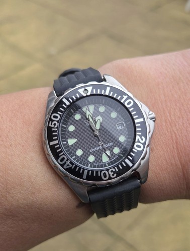 Citizen promaster 300m solar - 300m,