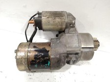 NISSAN ELGRAND MK2 E51 2002 -