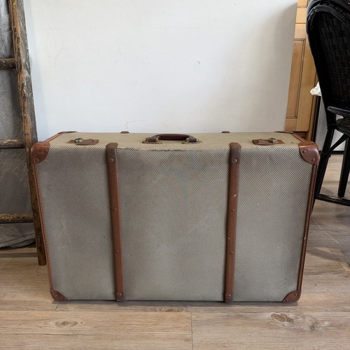 Vintage 1950s pioneer luggage - vintage,
