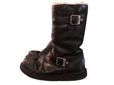 Women size ugg australia - 4.5,