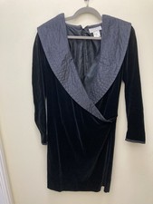 Vintage 80s Leonia Black Velvet Dress UK 10  Italy Shoulder Pads Party Cocktail