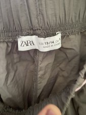 Grey Trousers With Pink Bows