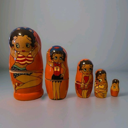 Signed russian nesting dolls - signed,