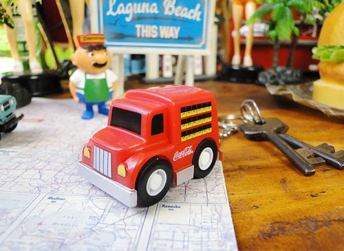 Coca cola pullback mini truck - pullback,