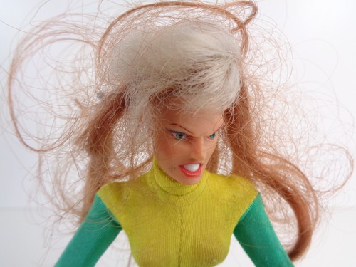 Rogue toybiz marvel famous - rogue,