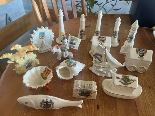 Unusual crested china