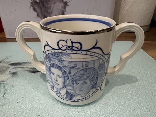 Lovely handed mug - 2,