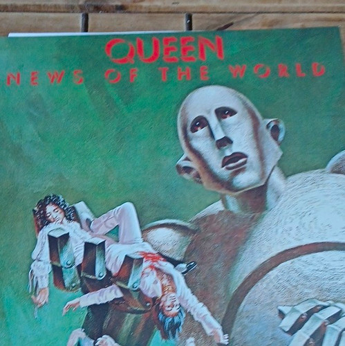 Queen news the world 1977 - the,