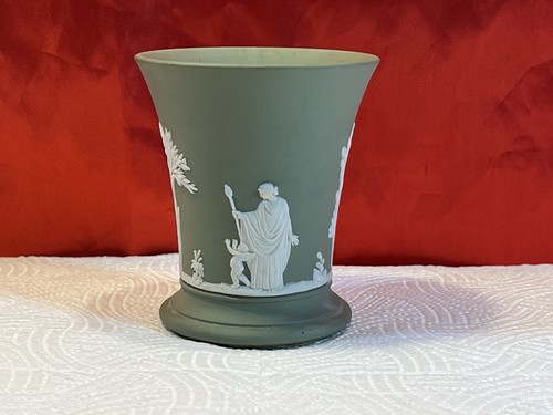 Wedgwood jasperware sage green - jasperware,