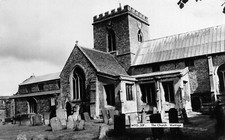 WANTAGE - THE CHURCH ~ AN  OLD REAL PHOTO POSTCARD #224221
