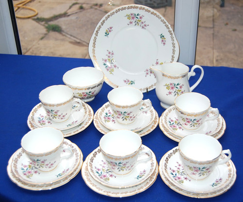 Vintage royal grafton piece - grafton, 21