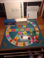 Trivial Pursuit Family Edition