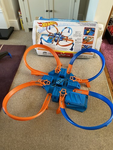 Hot wheels track play set - set, with
