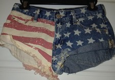 Bullhead Slouchy Cutoff Shorts