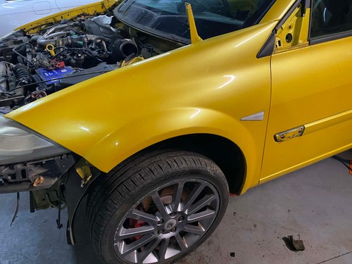 Liquid yellow f - yellow, front
