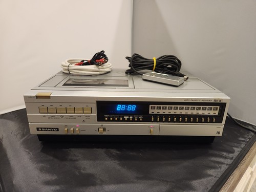 Vintage sanyo betamax cassette - vintage,
