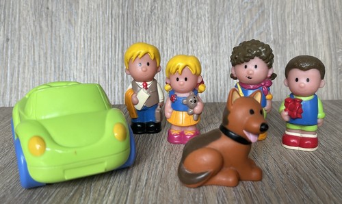 Elc happyland family figures - family,