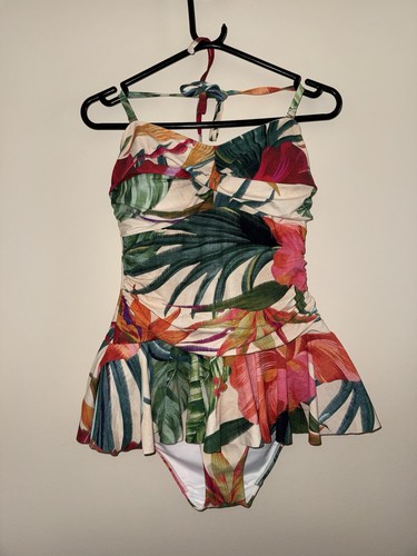 Next tropical tummy - 🌺,