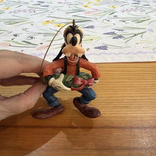 Disney showcase collection - disney,