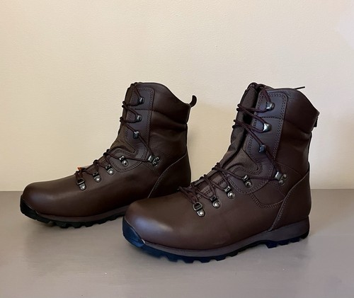 Altberg tabbing boot size - size, 9m