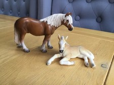 Schleich Horse Retired Halflinger gelding and foal