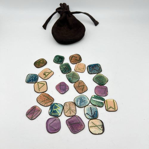 Vitreous enamel copper - copper, rune