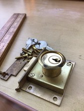 union door or draw lock small key operated with 2 original keys unused 