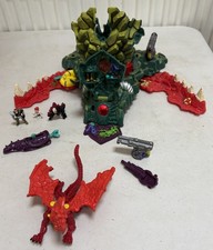 Mighty Max Storms Dragon