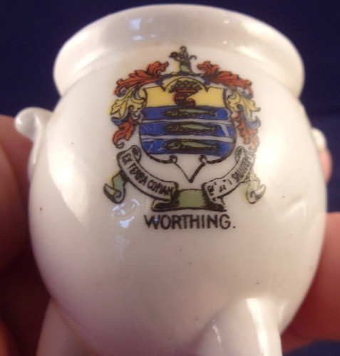 Worthing sussex crested - sussex,