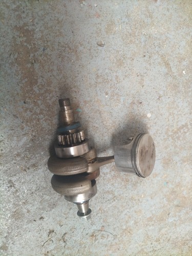 Stihl br600 crank and - stihl, piston.