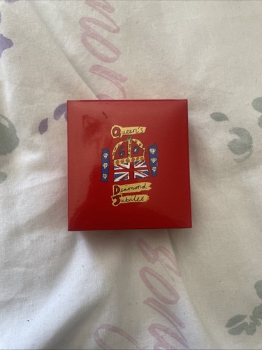 Queen elizabeth diamond - queen,