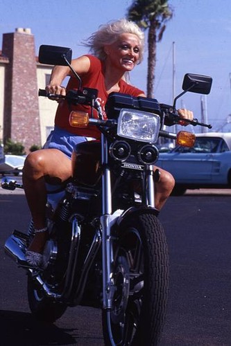 Mamie van doren - doren, honda