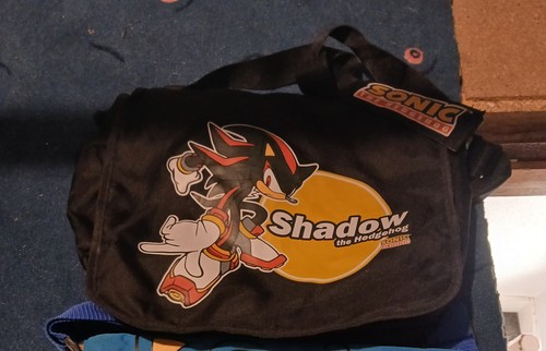 Sonic the hedgehog shadow - sonic,
