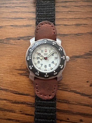 Vtg 90s woman victorinox - woman’s,
