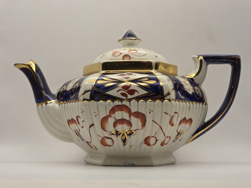 Vintage imari style teapot - imari,