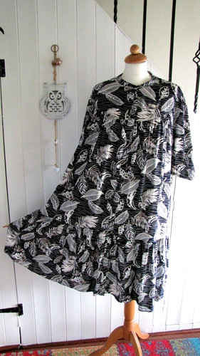 Ladies size beige black - &,