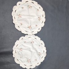 2 x Round Cotton  Lace Doily