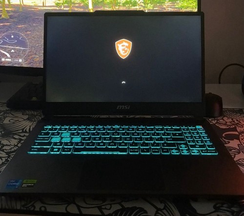 Msi cyborg laptop 6 - 15,