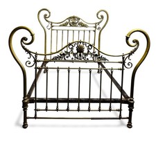 ANTIQUE VICTORIAN VERY ORNATE