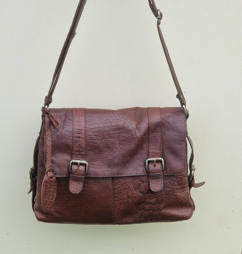 Brown leather satchel - brown,