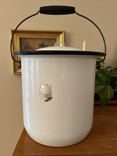 Vtg enamel ware chamber pot - vtg,