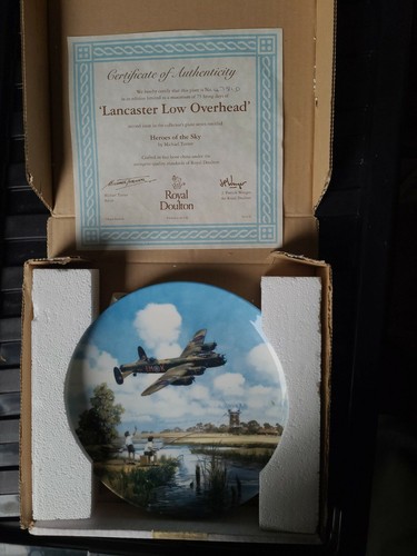 Raf wwii royal doulton - raf,