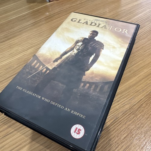 Gladiator vhs tape - gladiator,
