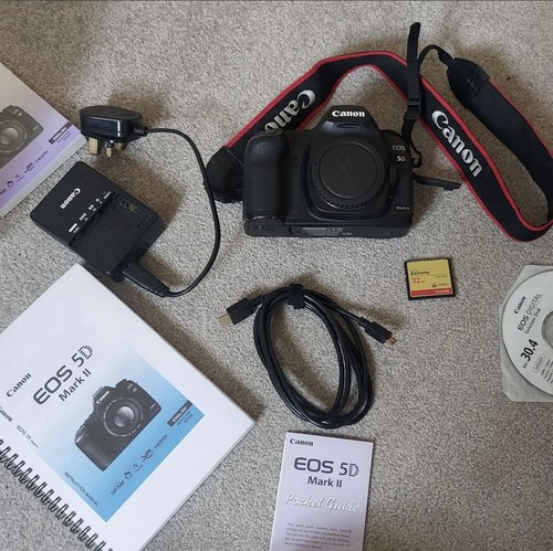 Canon eos mark - 5d,