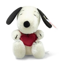 Steiff 356230 Miniature Snoopy with Heart Mohair Limited Edition