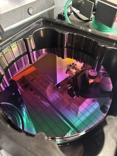 Silicon wafer made in usa - made,