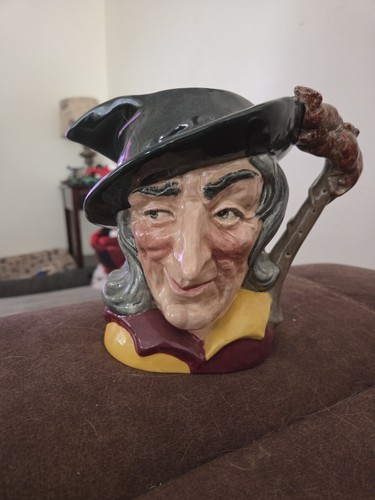 Vintage royal doulton toby jug - doulton,