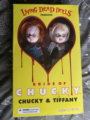 Living dead dolls chucky and - dolls,