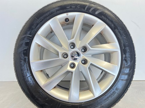 Skoda superb genuine alloy - genuine,